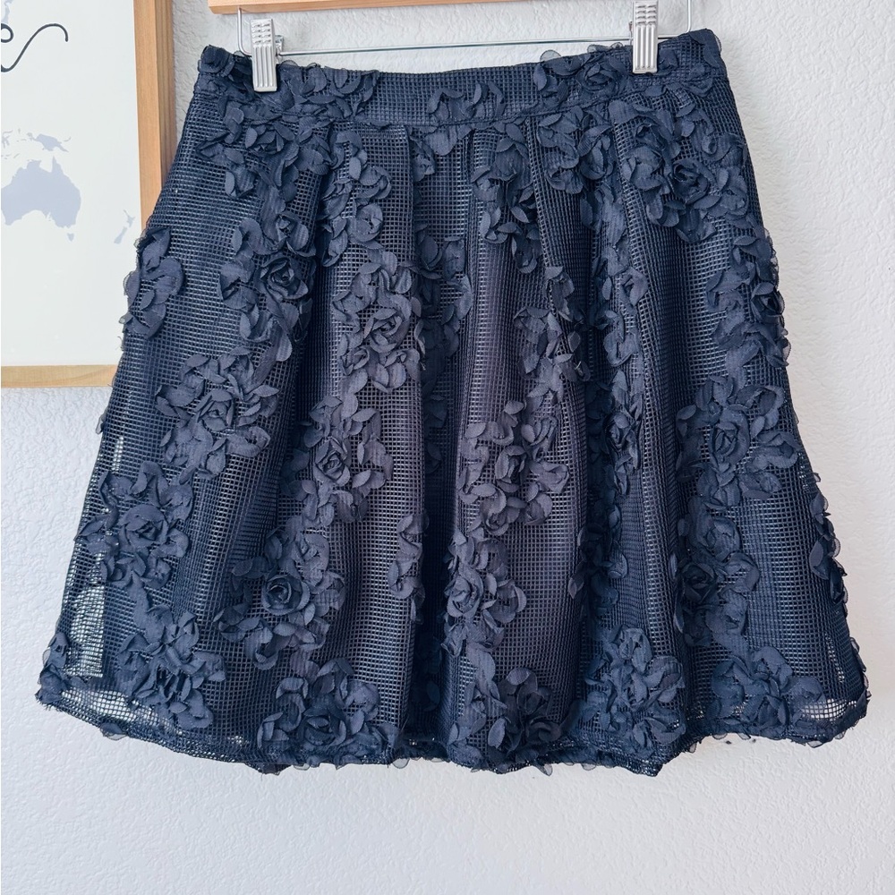 Black floral embellished worthington skirt